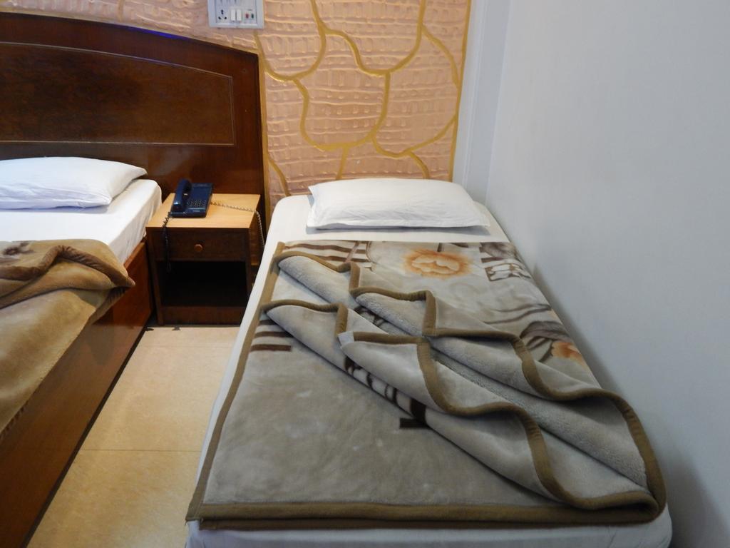 Airport Hotel Paradise International ニューデリー 部屋 写真