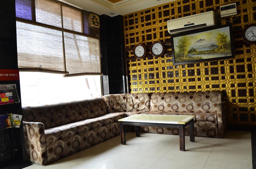 Airport Hotel Paradise International ニューデリー エクステリア 写真