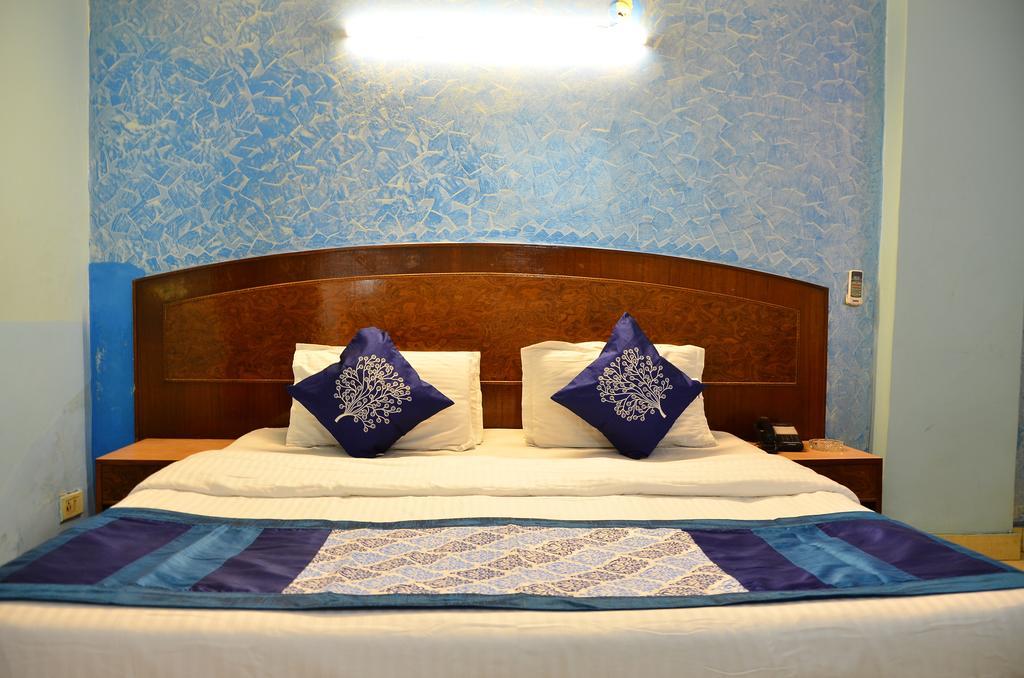 Airport Hotel Paradise International ニューデリー 部屋 写真