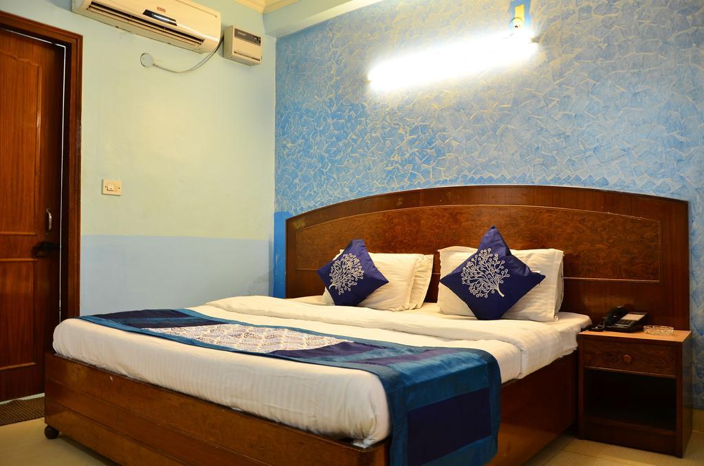 Airport Hotel Paradise International ニューデリー 部屋 写真